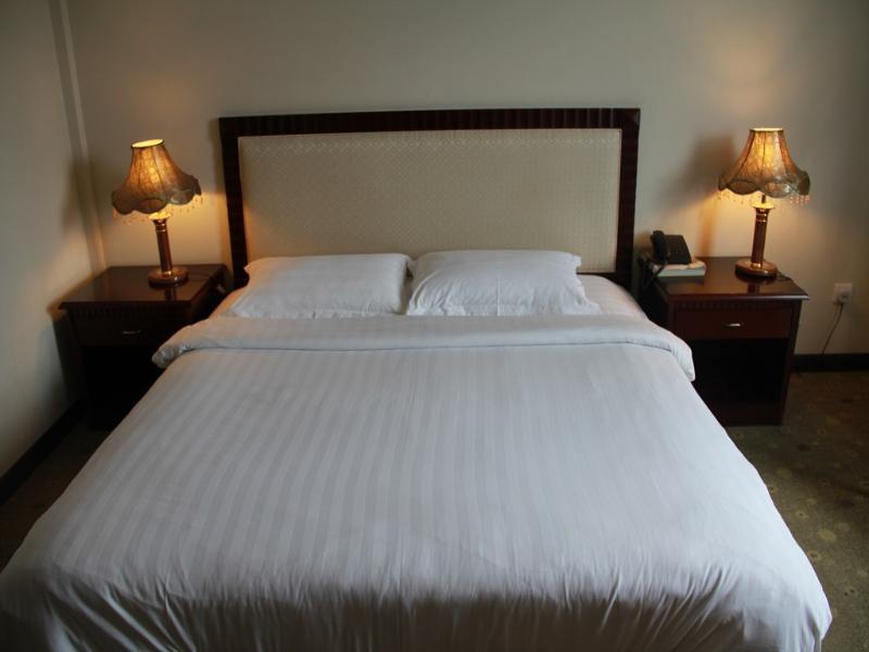 Palm Garden Hotel Brunei Bandar Seri Begawan Exterior photo